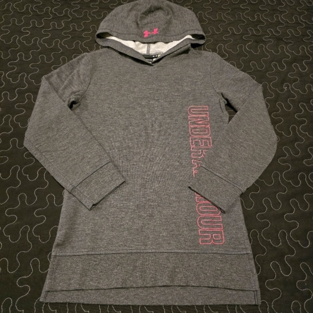 Under Armour Girl's Athletic Pullover Sweater.‎ Gray & Pink Hi-low Hem Size 6X